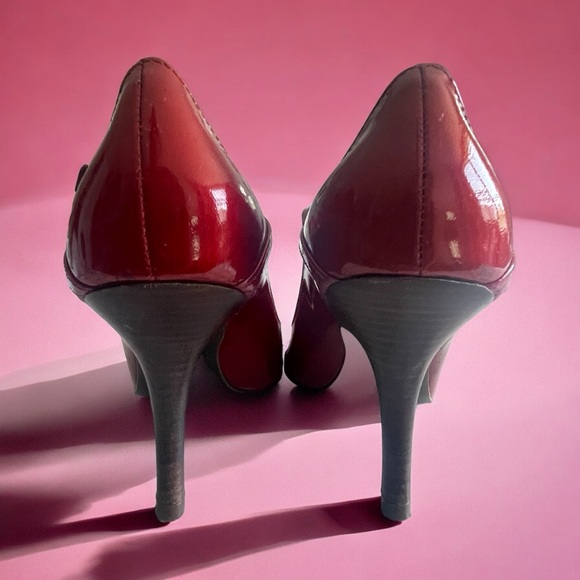 Carlos Santana’s Spicy Girlies 🌶️ - Picture 4 of 5